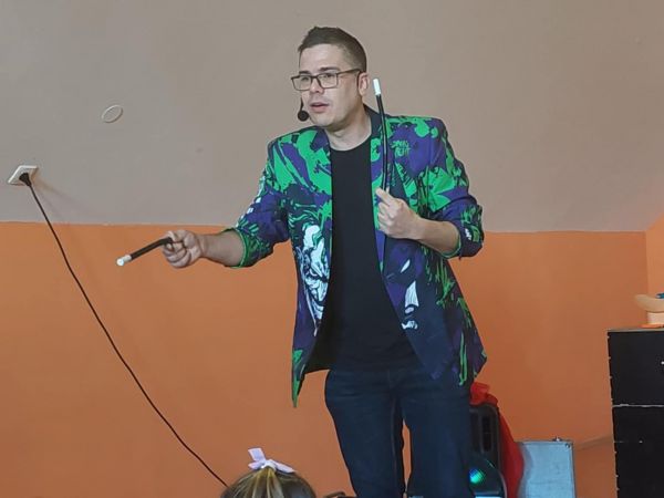 “Četiri čarobne riječi” oduševile djecu “Četiri čarobne riječi” oduševile djecu