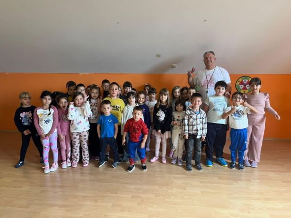 Prezentacija rukometa u vrtiću Prezentacija rukometa u vrtiću